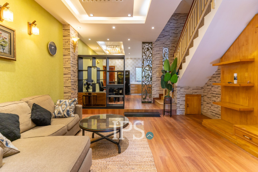 4 Bedroom Villa For Rent - Bassac Garden, Tonle Bassac, Phnom Penh