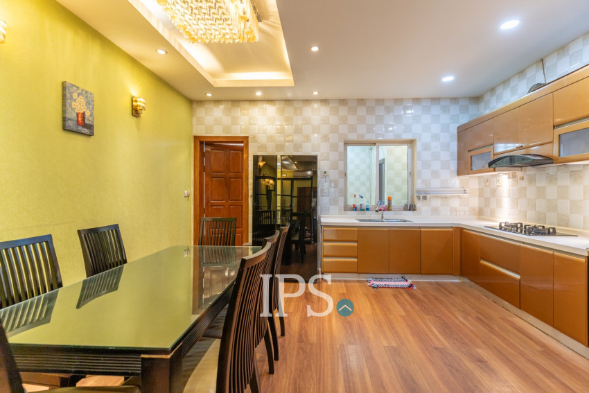 4 Bedroom Villa For Rent - Bassac Garden, Tonle Bassac, Phnom Penh