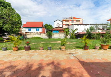 400 Sqm Commercial Land For Rent - Sala Kamreuk, Siem Reap thumbnail