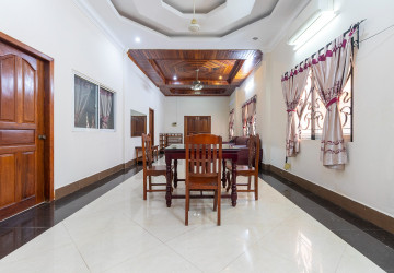 3 Bedroom Apartment  For Rent - Slor Kram, Siem Reap thumbnail