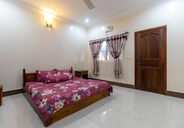 3 Bedroom Apartment  For Rent - Slor Kram, Siem Reap thumbnail