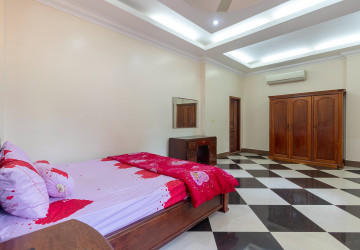 3 Bedroom Apartment  For Rent - Slor Kram, Siem Reap thumbnail