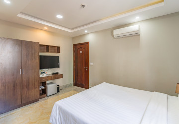 2 Bedroom Serviced Apartment For Rent - BKK2, Phnom Penh thumbnail