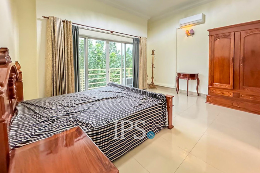 4 Bedroom Villa For Rent - Bassac Garden, Tonle Bassac, Phnom Penh