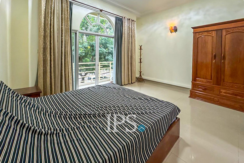 4 Bedroom Villa For Rent - Bassac Garden, Tonle Bassac, Phnom Penh