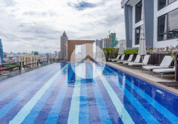 1 Bedroom Serviced Apartment For Rent - BKK 1, Phnom Penh thumbnail