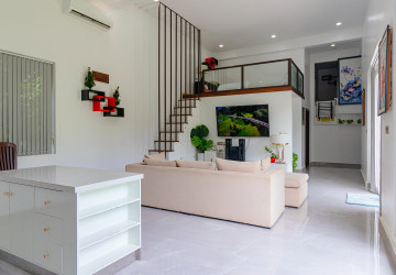 2 Bedroom Villa For Rent - Teuk Vil, Siem Reap thumbnail