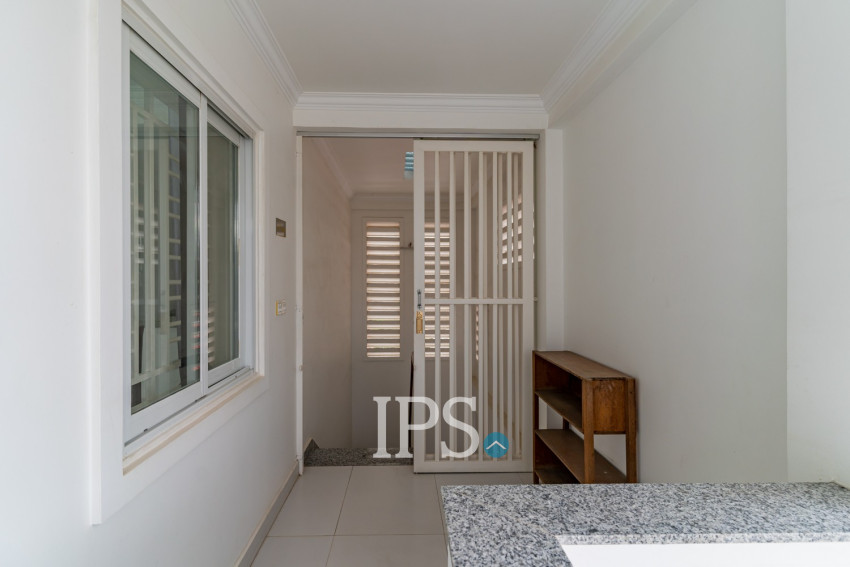 1 Bedroom Apartment For Rent - Phsar Kandal 2, Phnom Penh