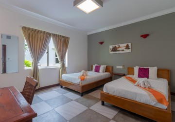 21 Bedroom Hotel For Sale - Sala Kamreuk, Siem Reap thumbnail