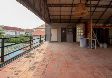 56 Sqm Office Space For Rent - Svay Dangkum, Siem Reap thumbnail