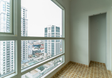 15th Floor 3 Bedroom Condo For Sale - De Castle Royal, BKK1, Phnom Penh thumbnail