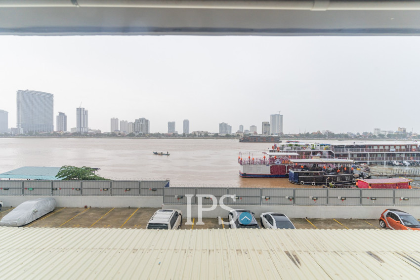 163.2 Sqm Retail Space For Rent - Wat Phnom, Phnom Penh