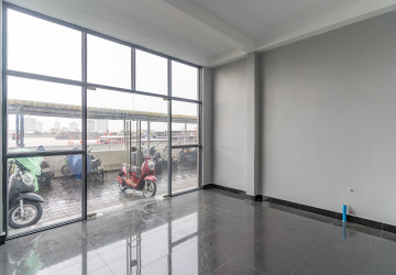 163.2 Sqm Retail Space For Rent - Wat Phnom, Phnom Penh thumbnail