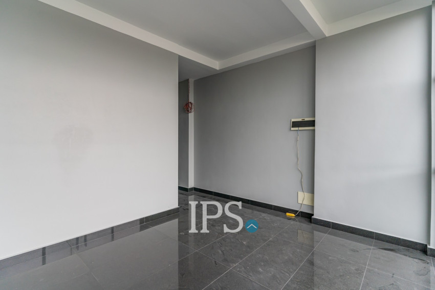 163.2 Sqm Retail Space For Rent - Wat Phnom, Phnom Penh