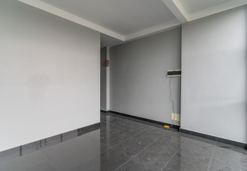 163.2 Sqm Retail Space For Rent - Wat Phnom, Phnom Penh thumbnail