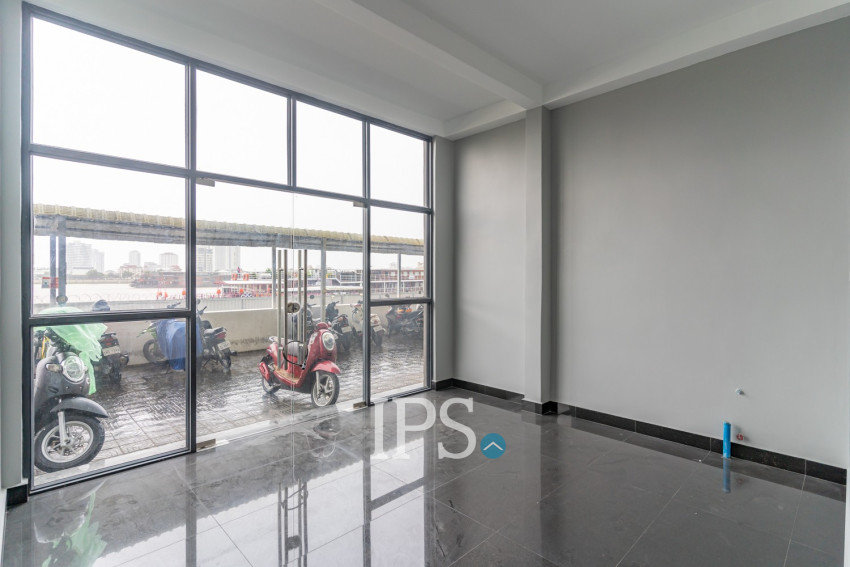 163.2 Sqm Retail Space For Rent - Wat Phnom, Phnom Penh