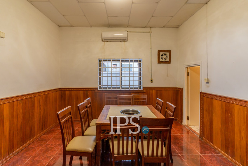 3 Bedroom Commercial Villa For Rent - Beoung Kak 2, Phnom Penh