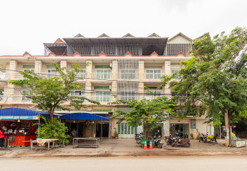 6 Bedroom Shophouse For Rent - Svay Dangkum, Siem Reap thumbnail