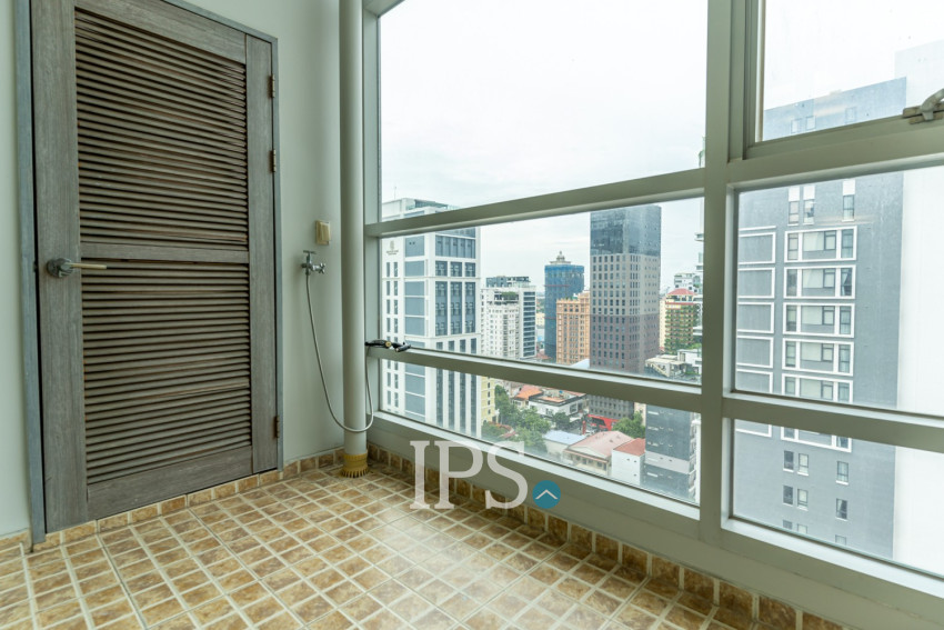 2 Bedroom Condo For Rent - De Castle Royal, BKK1, Phnom Penh