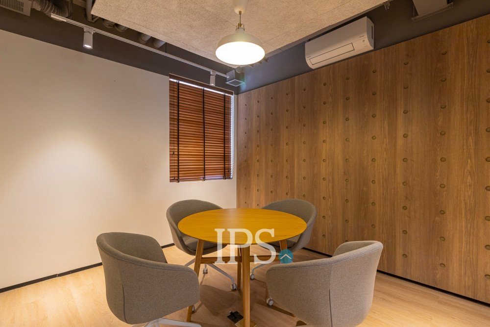 14.96 Sqm Office Space For Rent - Rose Apple Square, Svay Dangkum, Siem Reap - Image 4