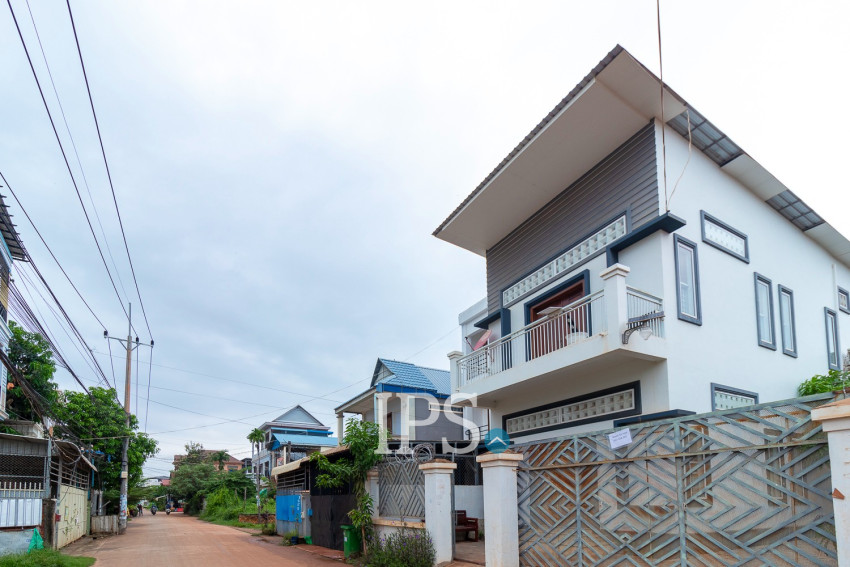 2 Bedroom House For Rent - Slor Kram, Siem Reap