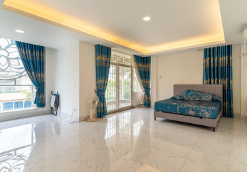 7 Bedroom Villa For Rent - Orkide Royal 2004, Teuk Thla, Phnom Penh thumbnail