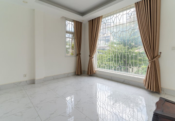 7 Bedroom Villa For Rent - Orkide Royal 2004, Teuk Thla, Phnom Penh thumbnail