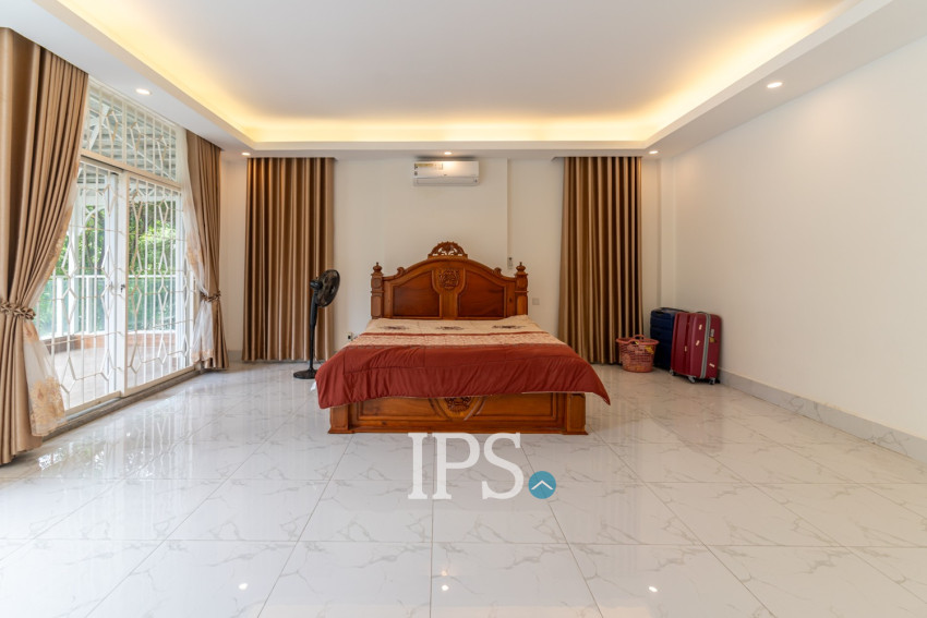 7 Bedroom Villa For Rent - Orkide Royal 2004, Teuk Thla, Phnom Penh