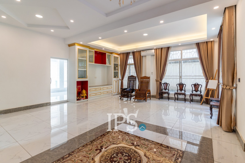 7 Bedroom Villa For Rent - Orkide Royal 2004, Teuk Thla, Phnom Penh