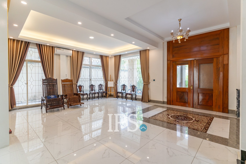 7 Bedroom Villa For Rent - Orkide Royal 2004, Teuk Thla, Phnom Penh