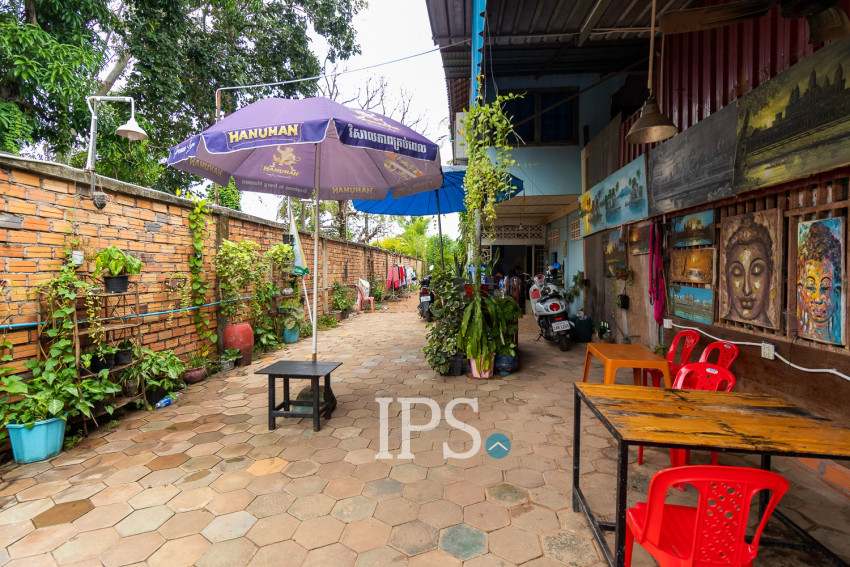 576 Sqm Commercial Land and House For Sale - Slor Kram, Siem Reap