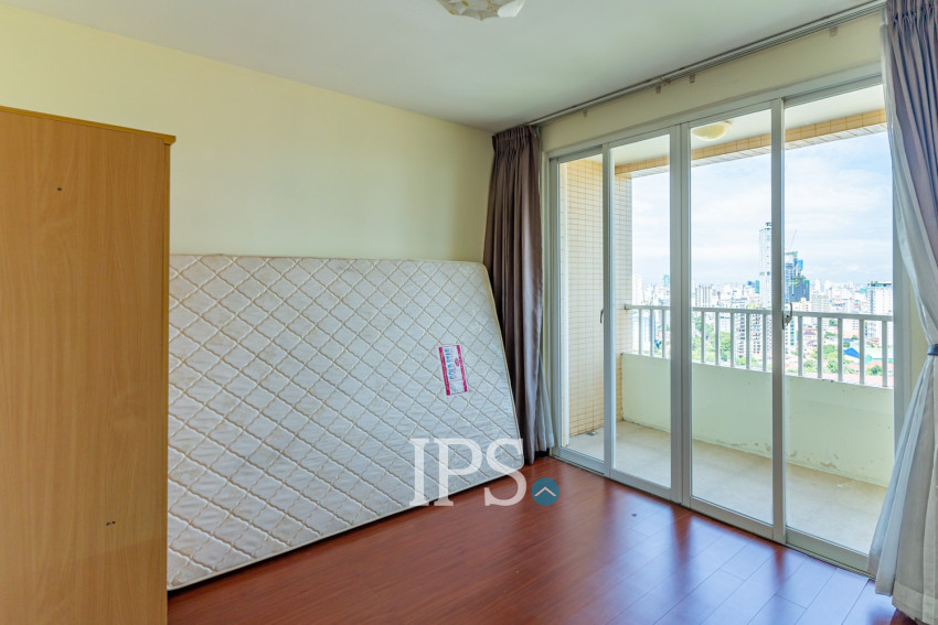 4 Bedroom Apartment For Rent - Rose Garden, Tonle Bassac, Phnom Penh