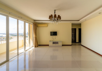 4 Bedroom Apartment For Rent - Rose Garden, Tonle Bassac, Phnom Penh thumbnail