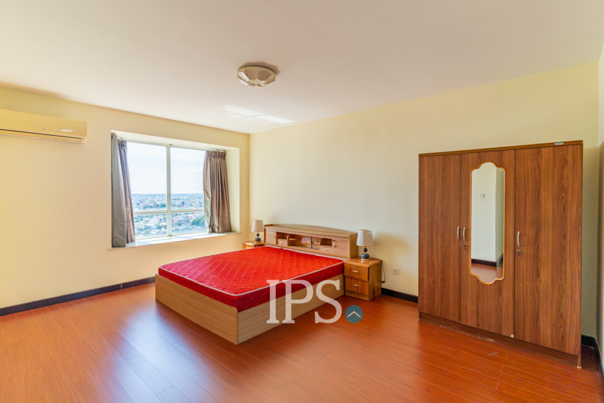 4 Bedroom Apartment For Rent - Rose Garden, Tonle Bassac, Phnom Penh