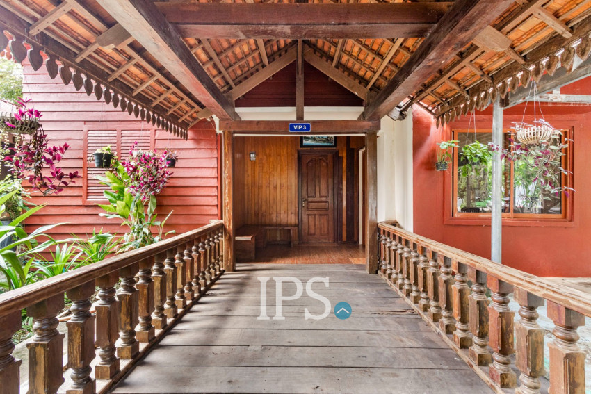 1 Bedroom Compound Wooden House For Rent - Svay Dangkum, Siem Reap