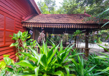 1 Bedroom Compound Wooden House For Rent - Svay Dangkum, Siem Reap thumbnail