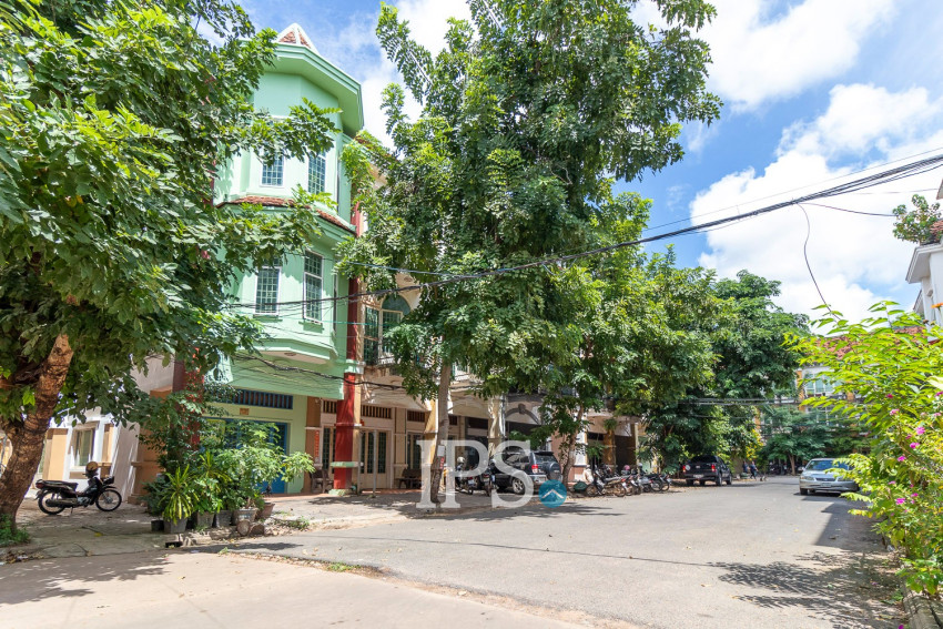 4 Bedroom Flat For Sale - Kouk Chak, Siem Reap