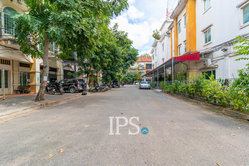 4 Bedroom Flat For Sale - Kouk Chak, Siem Reap