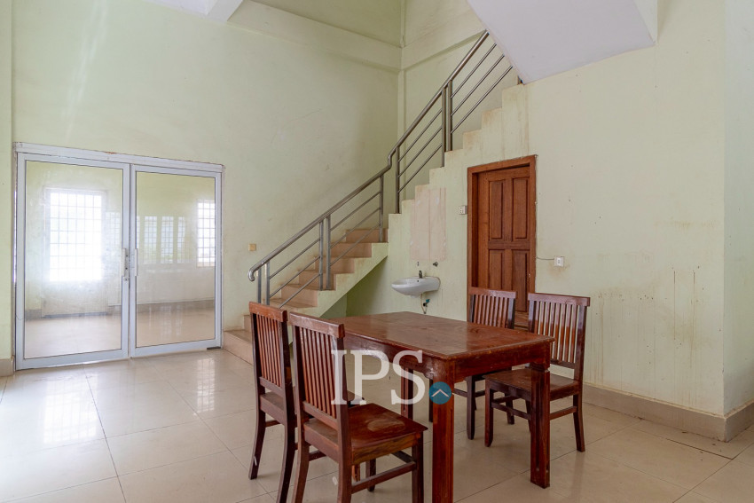 4 Bedroom Flat For Sale - Kouk Chak, Siem Reap