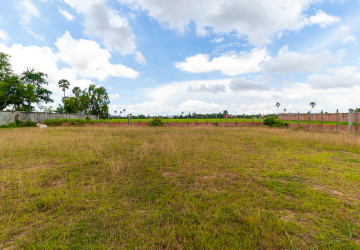 1,200 Sqm Land For Sale - Sra Ngae, Siem Reap thumbnail