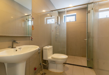 4 Bedroom Link Villa For Rent - Borey Chip Mong  598, Chrang Chamres,  Phnom Penh thumbnail