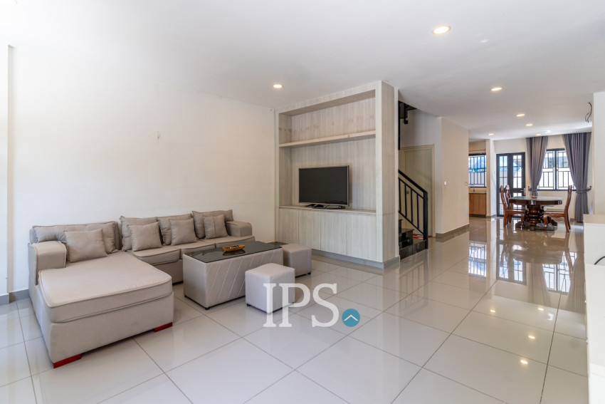4 Bedroom Link Villa For Rent - Borey Chip Mong  598, Chrang Chamres,  Phnom Penh