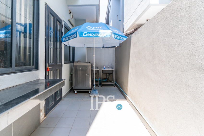 4 Bedroom Link Villa For Rent - Borey Chip Mong  598, Chrang Chamres,  Phnom Penh