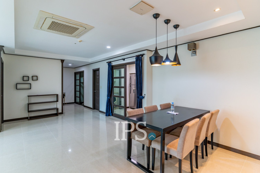 8th Floor 3 Bedroom Condo For Sale - De Castle Royal, BKK1, Phnom Penh