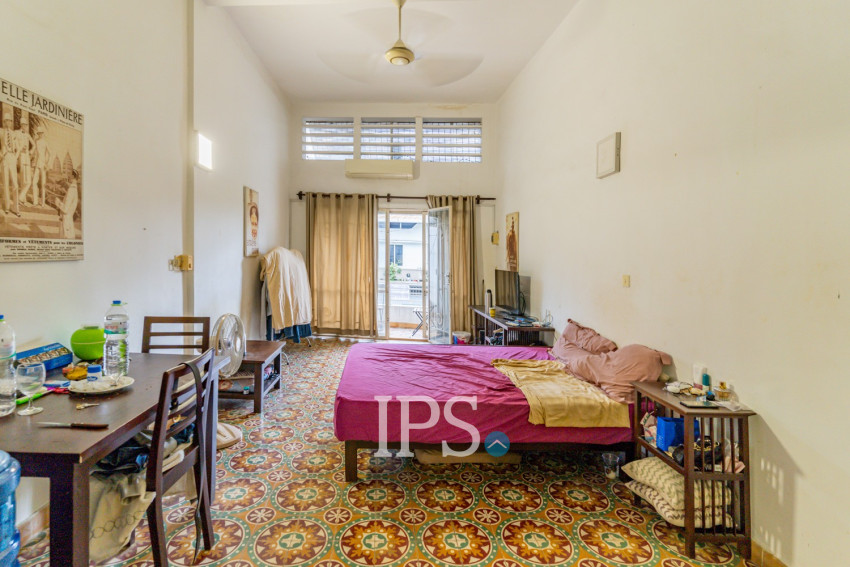 1 Bedroom Loft Apartment For Sale - Chey Chumneah, Daun Penh, Phnom Penh