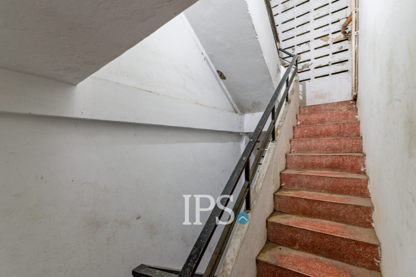 1 Bedroom Loft Apartment For Sale - Chey Chumneah, Daun Penh, Phnom Penh