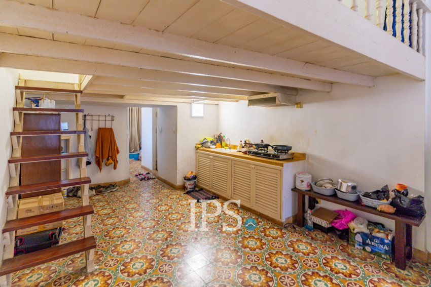 1 Bedroom Loft Apartment For Sale - Chey Chumneah, Daun Penh, Phnom Penh