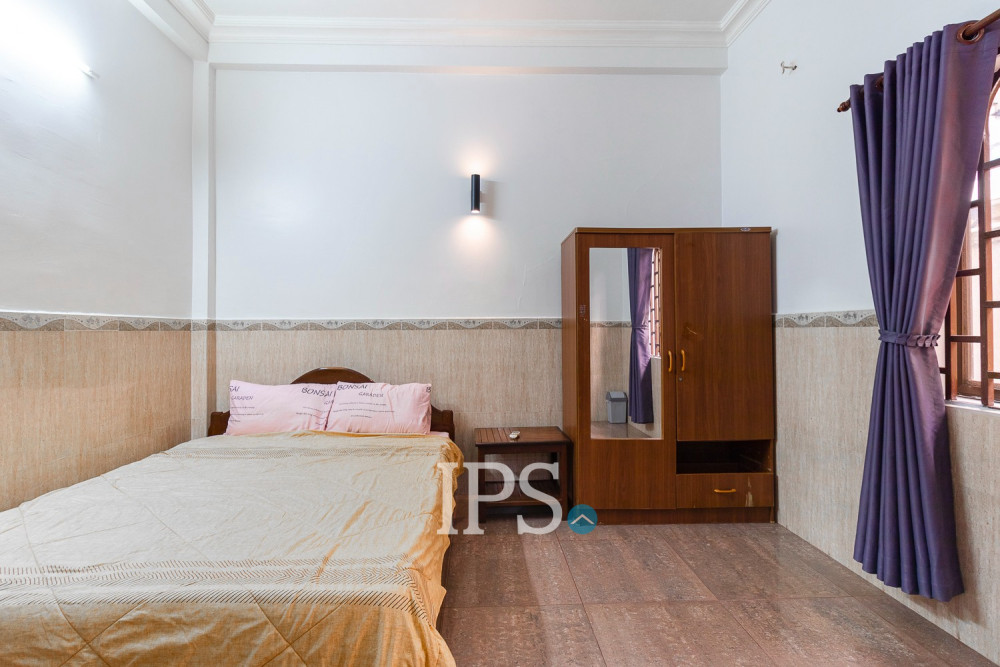 3 Bedroom Apartment For Rent - Svay Dangkum, Siem Reap - Image 12