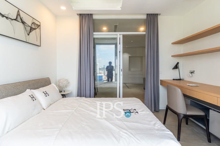 1 Bedroom Condo For Rent - The Penthouse, Tonle Bassac, Phnom Penh