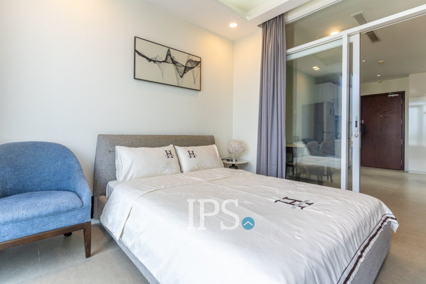 1 Bedroom Condo For Rent - The Penthouse, Tonle Bassac, Phnom Penh